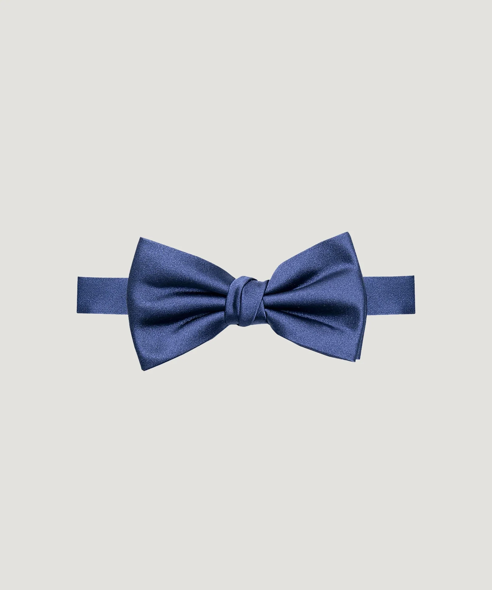 Strik zijde blauw