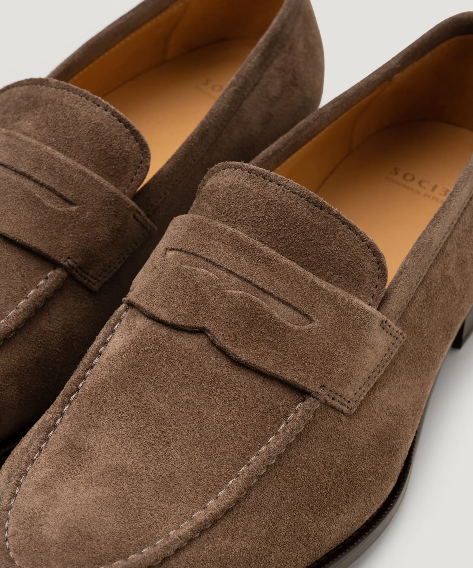 Penny loafer suède taupe - Image 4