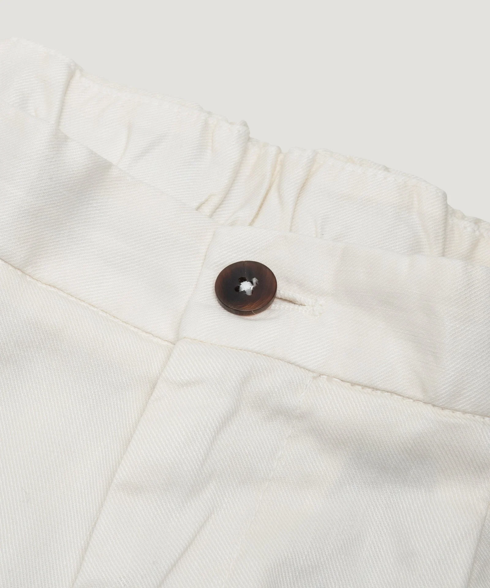 Pleated bermuda shorts linnen/katoen stretch off-white - Image 2